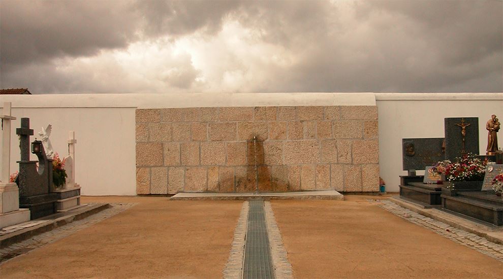 Picture of Vila Frescainha Cemetery